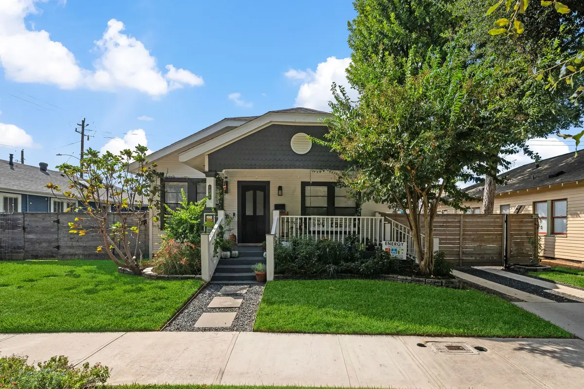 1006 W Temple Street, Houston, TX 77009 - #1