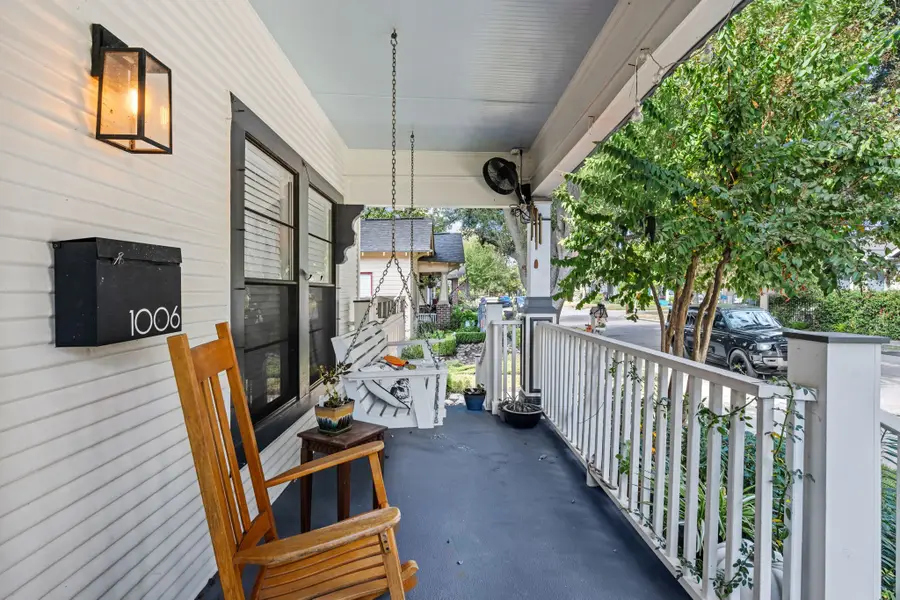 1006 W Temple Street, Houston, TX 77009 - #2