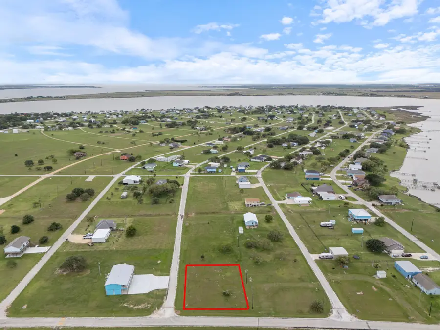 14 Calumet Drive, Palacios, TX 77465 - #2