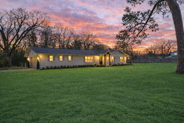 880 Norbert Street, Bridge City, TX 77611