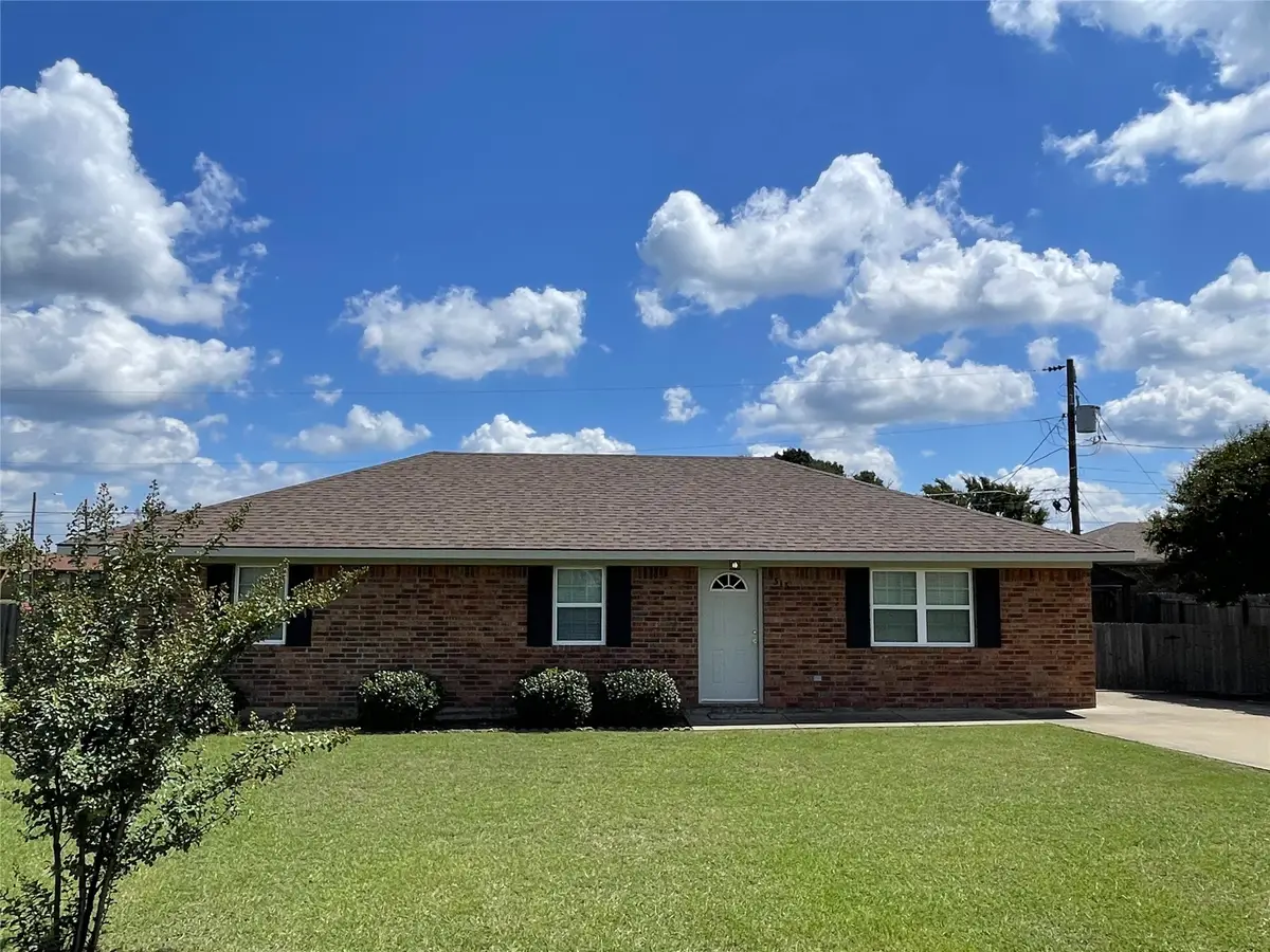 313 Jefferson Street, Fairfield, TX 75840 - Image #1