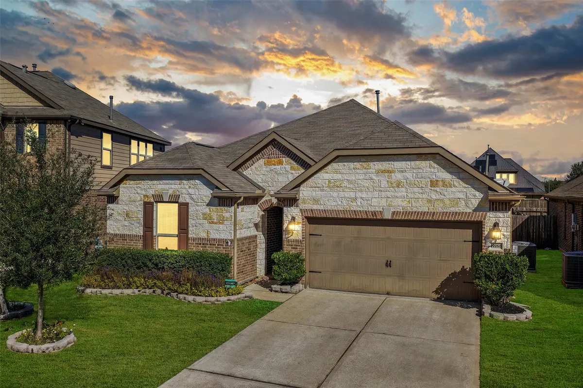 22250 Wave Hill Lane, Richmond, TX 77469 - Image #1