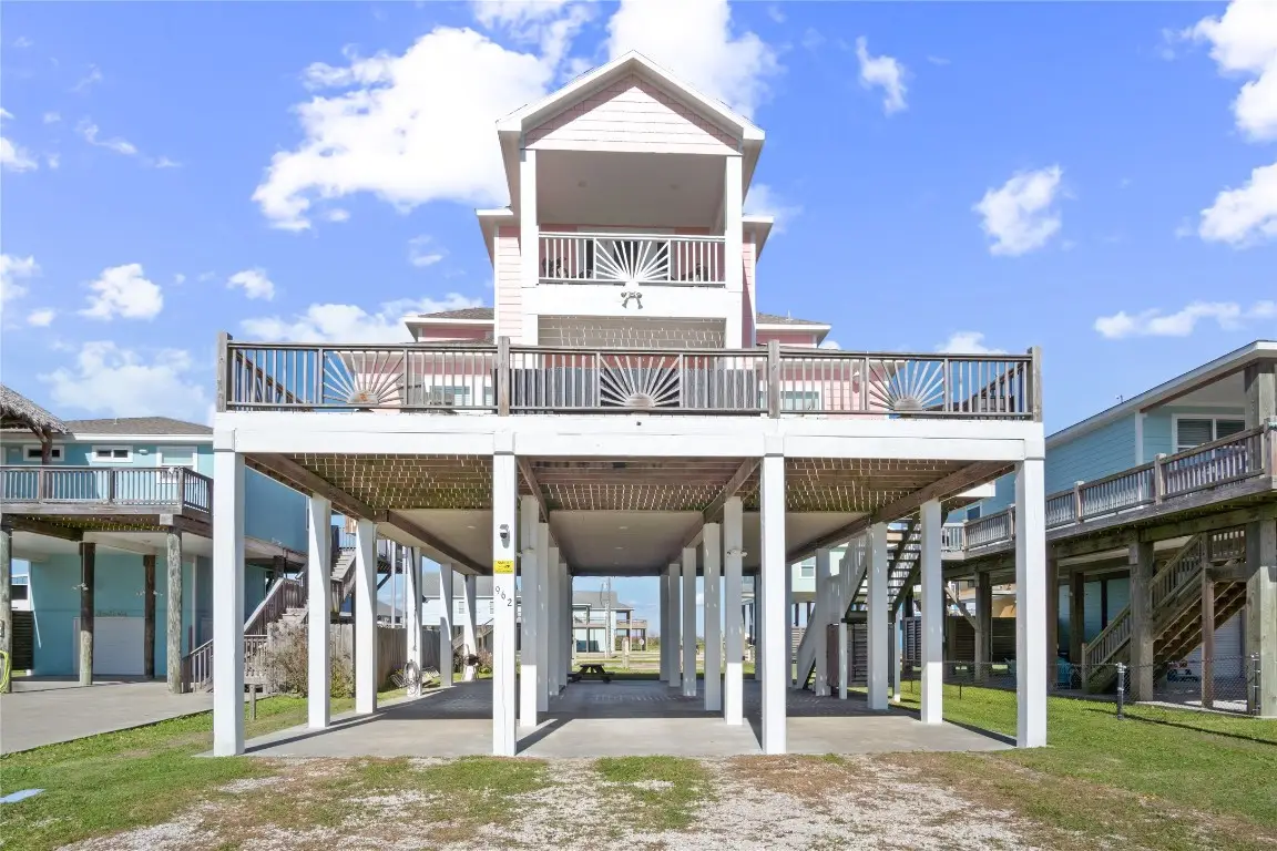 962 Meynig Drive, Crystal Beach, TX 77650 - #1