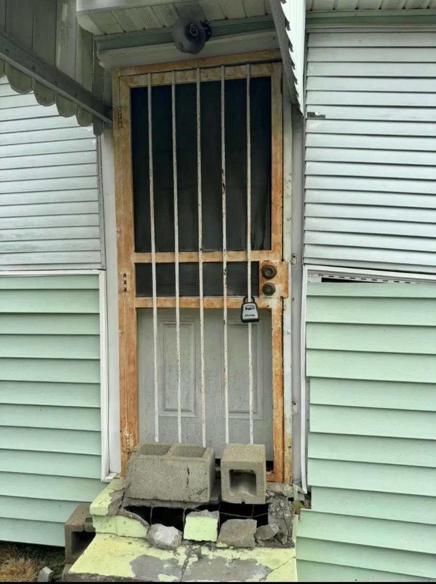 3017 Retta St, Houston, TX 77026 - Image #2