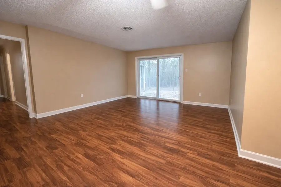 714 Frankie, Wharton, TX 77488 - #2