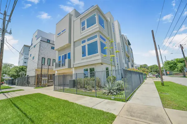 1703 White Street, Houston, TX 77007