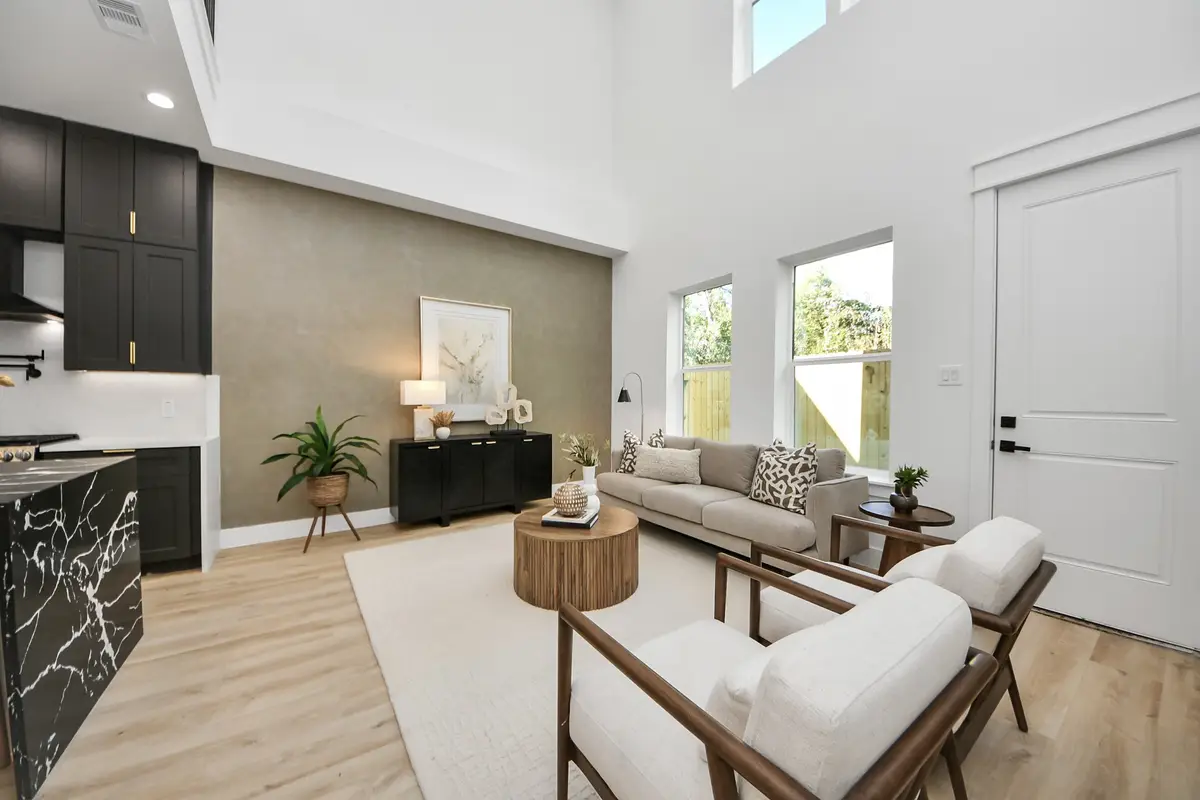 7911 Lynette Street, Houston, TX 77028 - Image #1