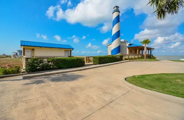 3022 Coastal Springs Loop, Palacios, TX 77465