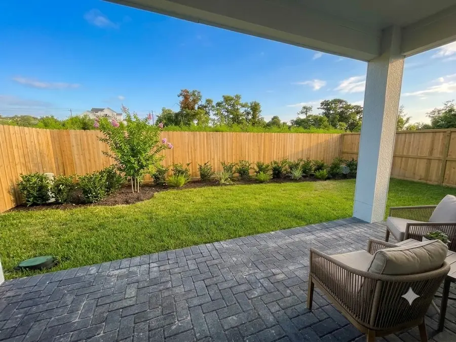 5916 Cottage Grove Lake Drive, Houston, TX 77007 - #3