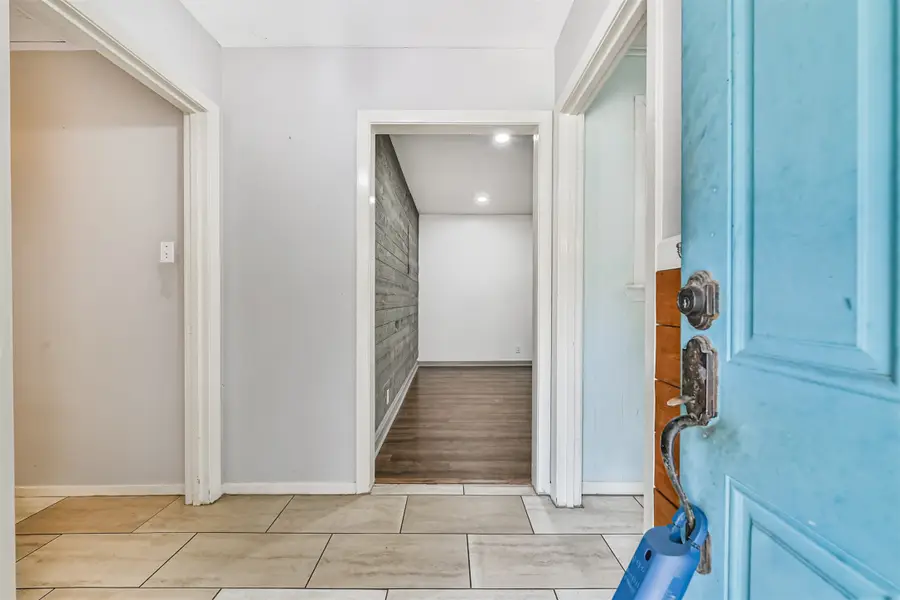 10314 Old Orchard Road, La Porte, TX 77571 - Image #2