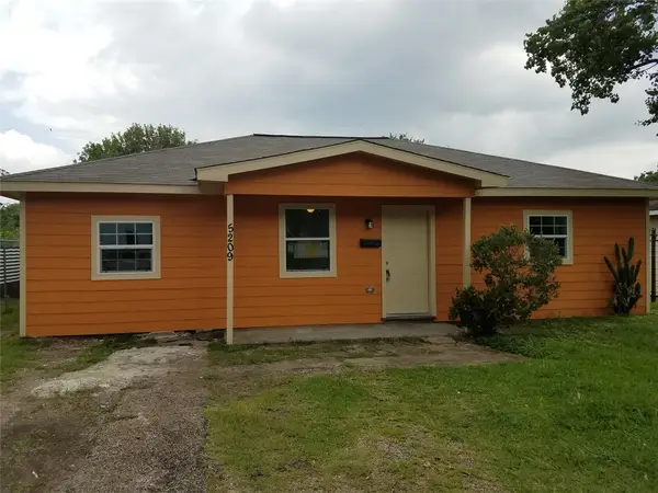 5209 Tarawa Road, Houston, TX 77033
