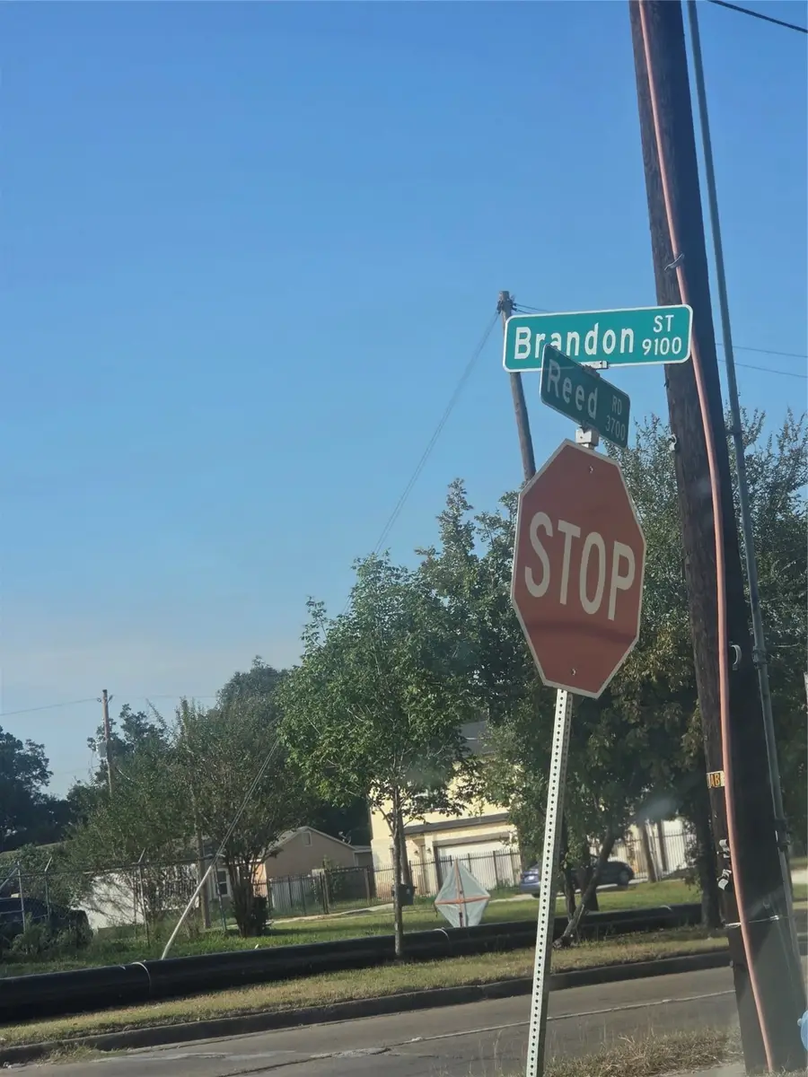 2 Brandon Street, Houston, TX 77051 - Image #2