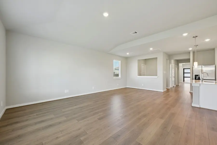 5117 Redbud Valley Drive, Pearland, TX 77584 - Image #2