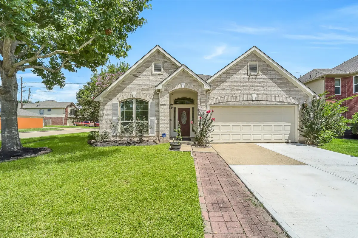 16366 Mellow Oaks Lane, Sugar Land, TX 77498 - #1