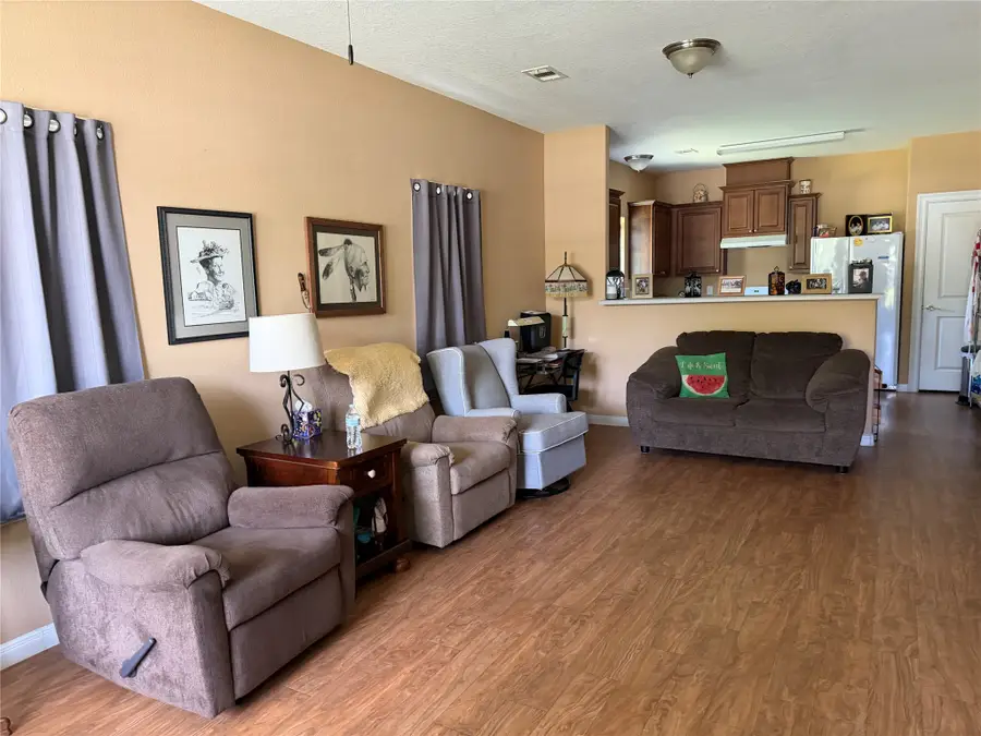 2115 11th Avenue N, Texas City, TX 77590 - #2