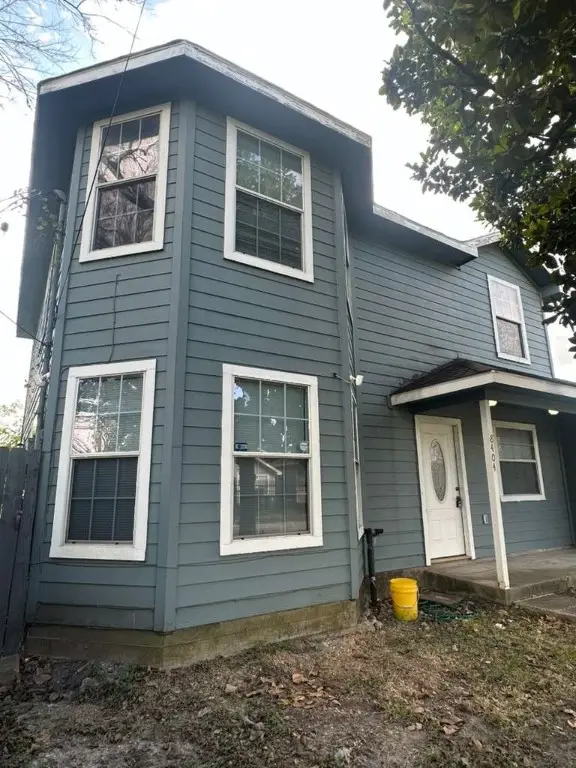 8404 Leander Street, Houston, TX 77012 - #1