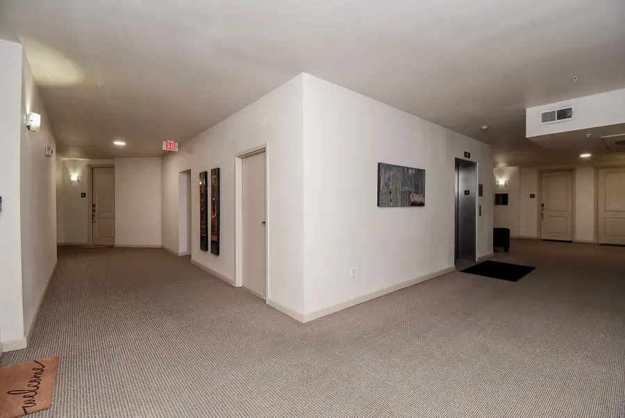 505 Jackson Hill Street #409, Houston, TX 77007 - #2