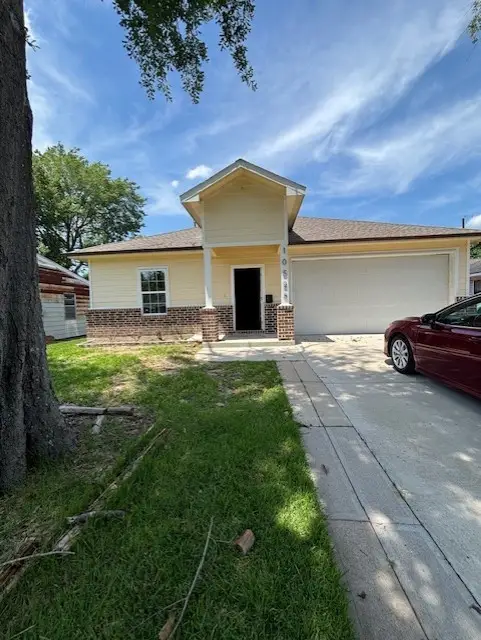 10525 Burman Street, Houston, TX 77029