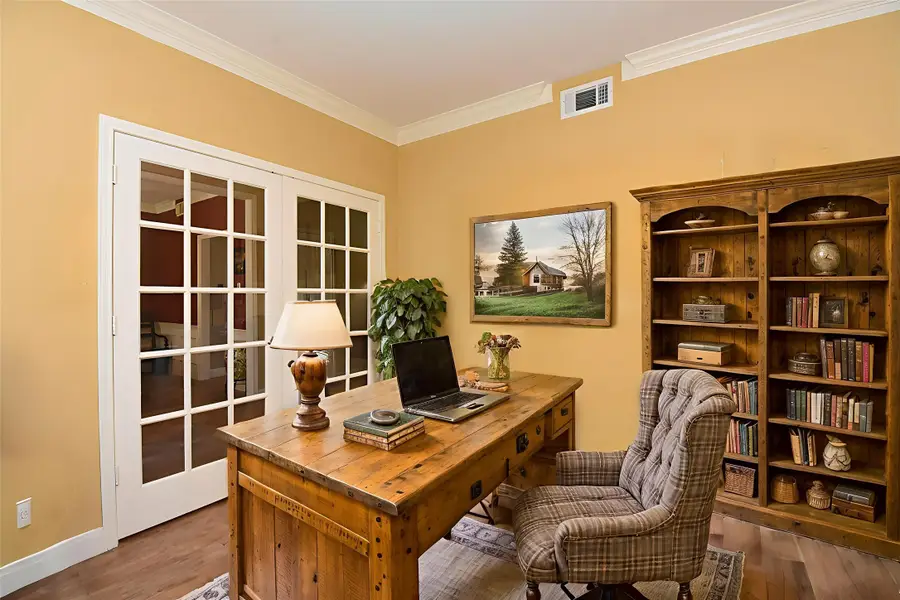 1810 Pebble Hill Court, Sugar Land, TX 77478 - Image #2