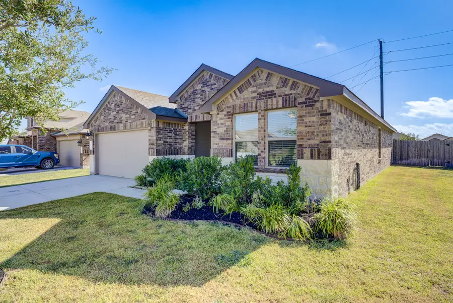 1815 Golden Ale Court, Richmond, TX 77469 - Image #2