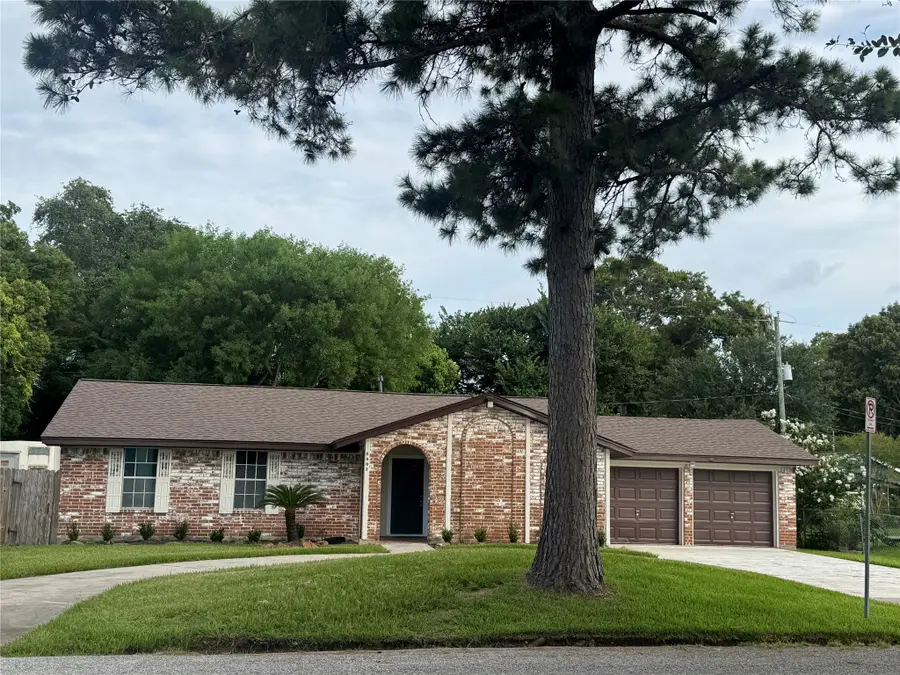 5002 Louise Street, Seabrook, TX 77586 - #2