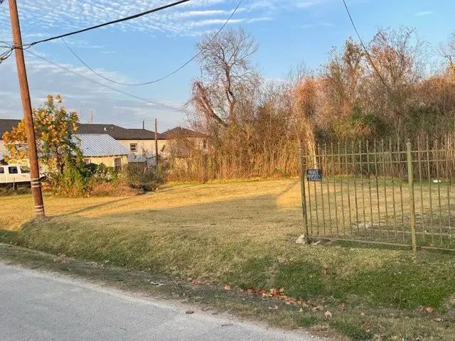 5810 Wipprecht Street, Houston, TX 77026 - #2