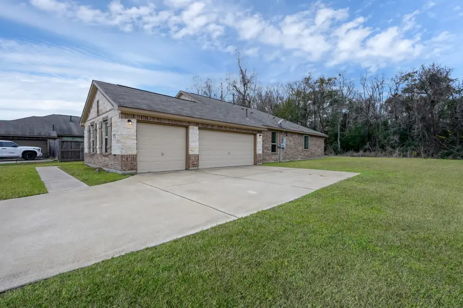 92 Aline Drive, Dayton, TX 77535 - Image #3