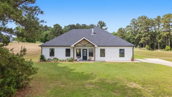 10374 St Hwy 204, Cushing, TX 75760