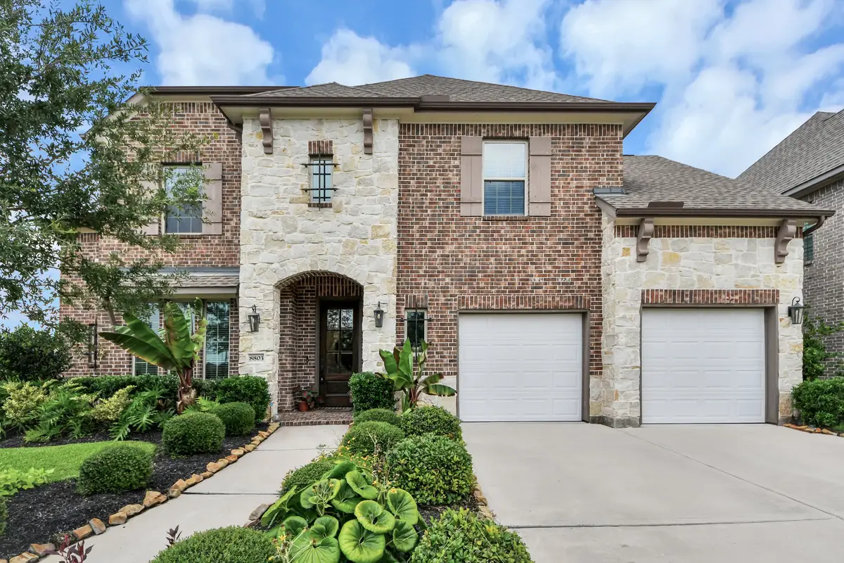 8803 Autumn Pine Drive, Missouri City, TX 77459 - #1