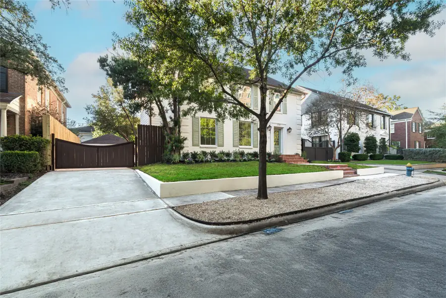 1725 Wroxton Court, Houston, TX 77005 - Image #3