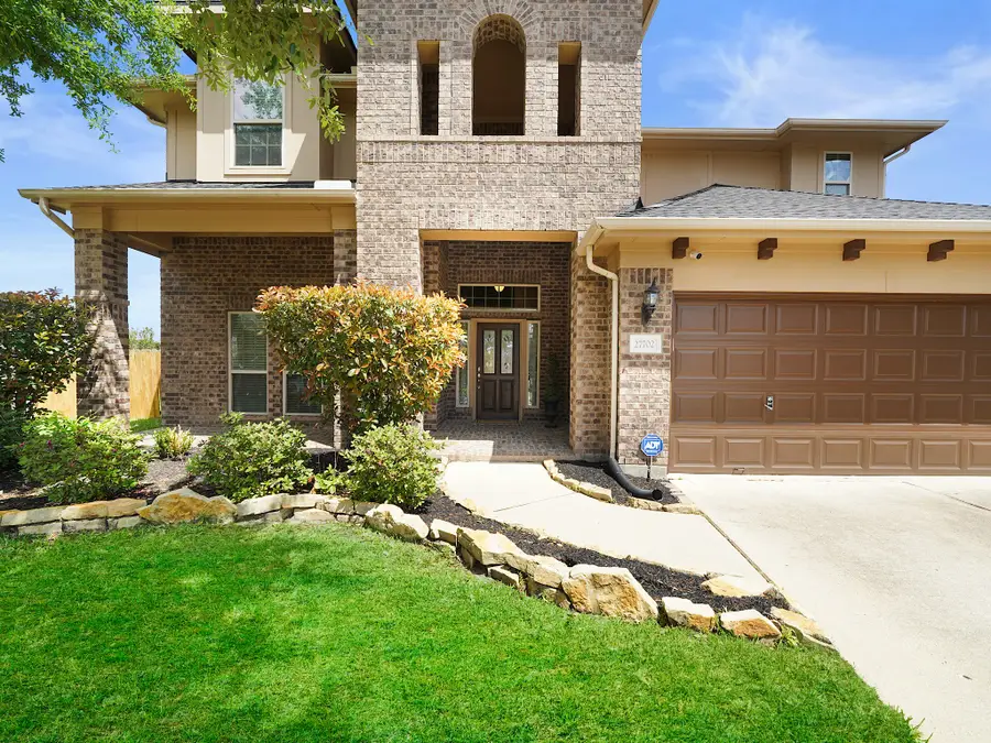 27702 Ashbrook Falls Court, Fulshear, TX 77441 - #2