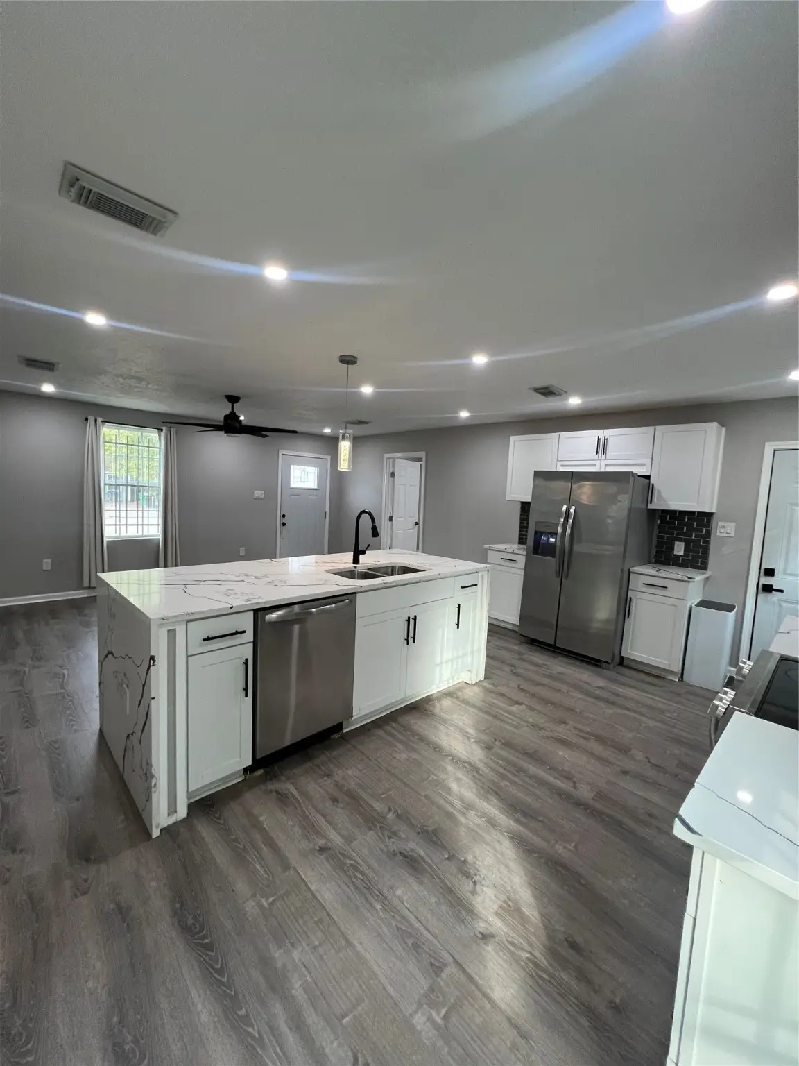 10525 Fairland Drive, Houston, TX 77051 - Image #1