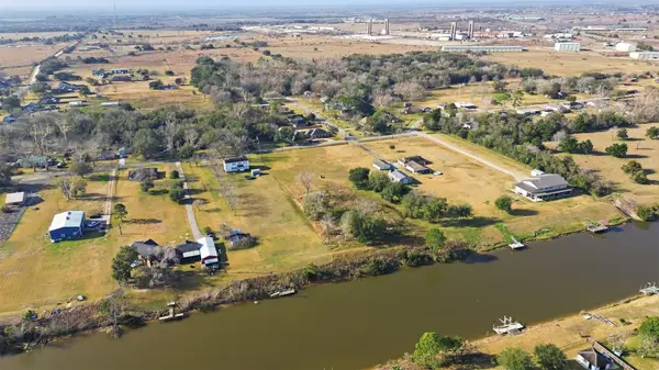 0 Robinson Road, Hitchcock, TX 77563