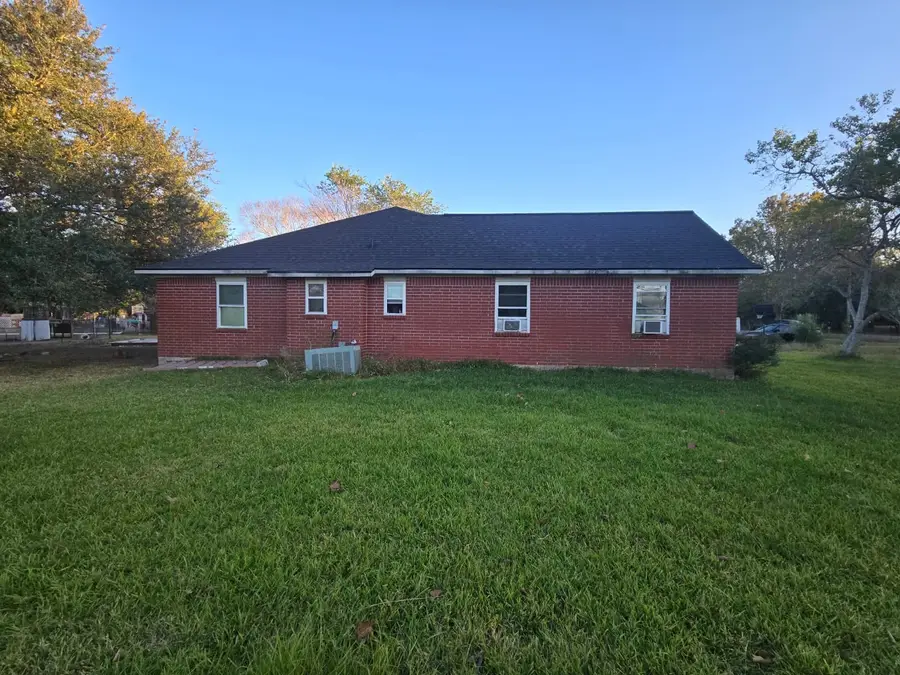 10527 Mary Lane, Manvel, TX 77578 - Image #3