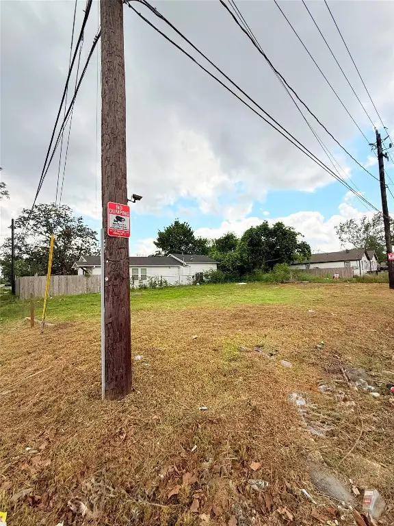 6427 Morrow St, Houston, TX 77091 - #3