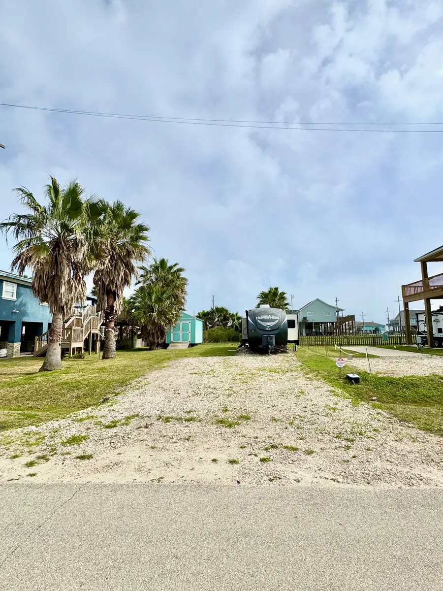 108 N Mae Circle, Crystal Beach, TX 77650 - #3