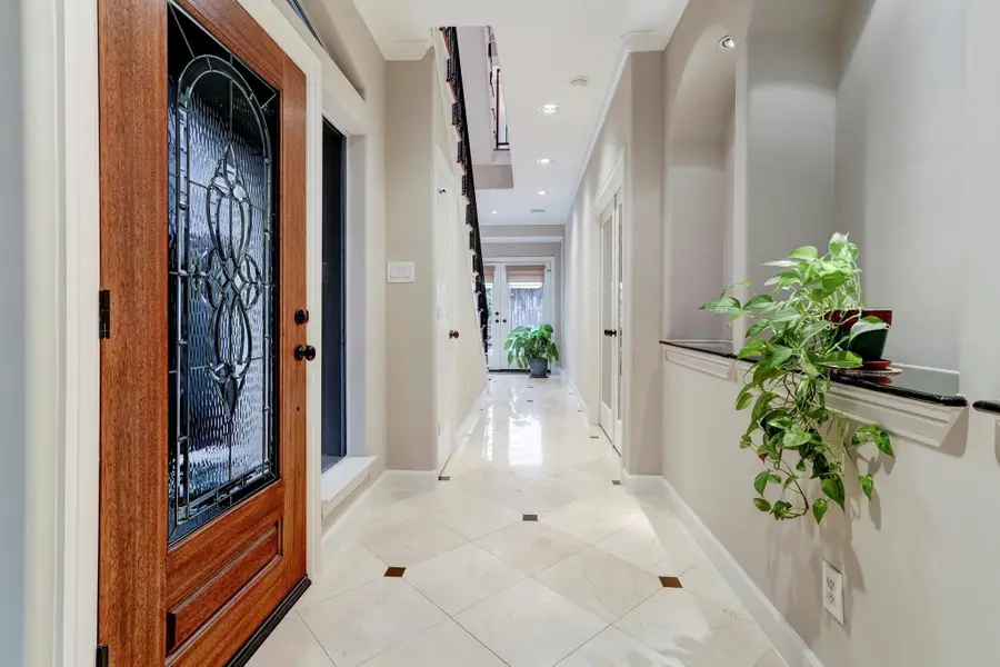 1013 Crocker Street, Houston, TX 77019 - #2