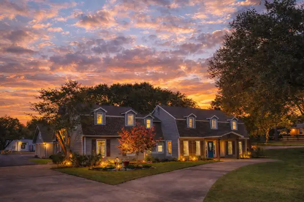 10419 W Hidden Lake Lane, Richmond, TX 77406