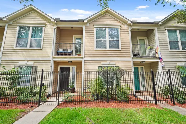 2911 Clay Street, Houston, TX 77003