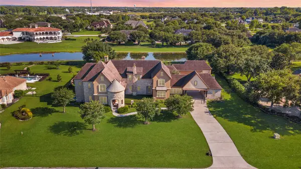 2419 Parrot Shell Lane, Richmond, TX 77406
