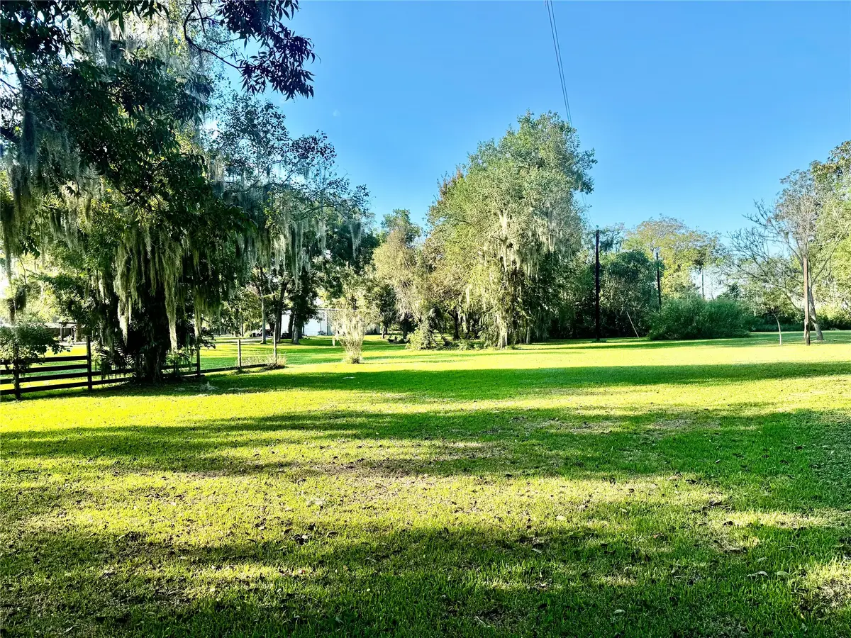 158 County Road 133, Sweeny, TX 77480 - #1