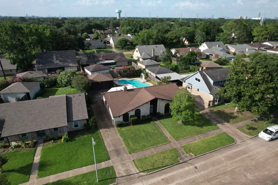 8834 Sandstone Street, Houston, TX 77036 - #2