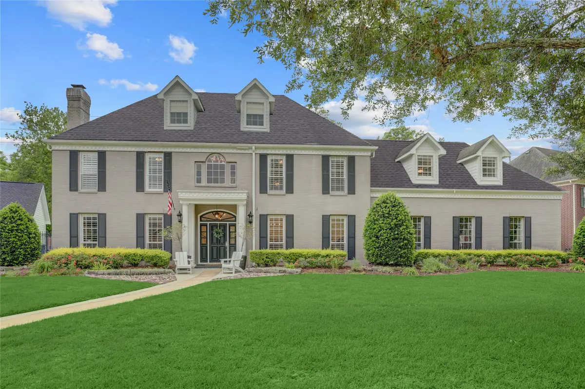 18 Dartmoor Court, Sugar Land, TX 77479 - #1