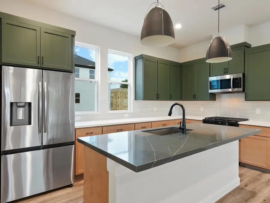 4844 Pinemont Drive, Houston, TX 77091 - Image #2