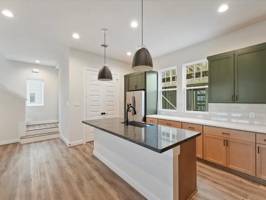 4844 Pinemont Drive, Houston, TX 77091 - Image #3