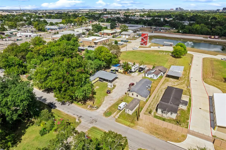 129 Holtman Street, Houston, TX 77060 - #3