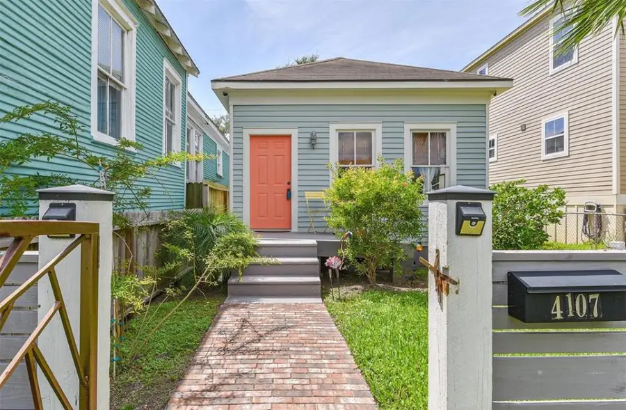 4107 Avenue M 1/2, Galveston, TX 77550 - Image #2
