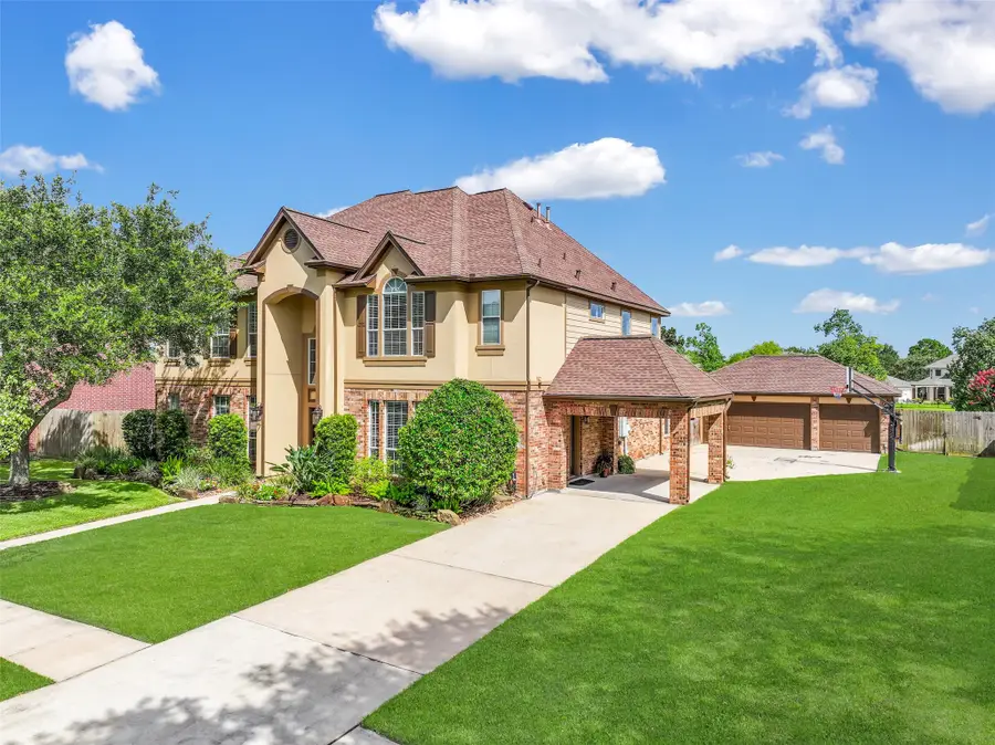 1607 Cascade Falls Drive, Friendswood, TX 77546 - #2