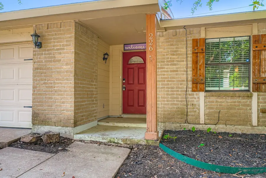 226 Tara Plantation Drive, Richmond, TX 77469 - Image #2