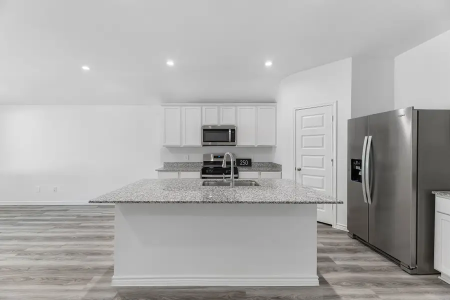 520 Hunter Grove Lane, China, TX 77613 - Image #3